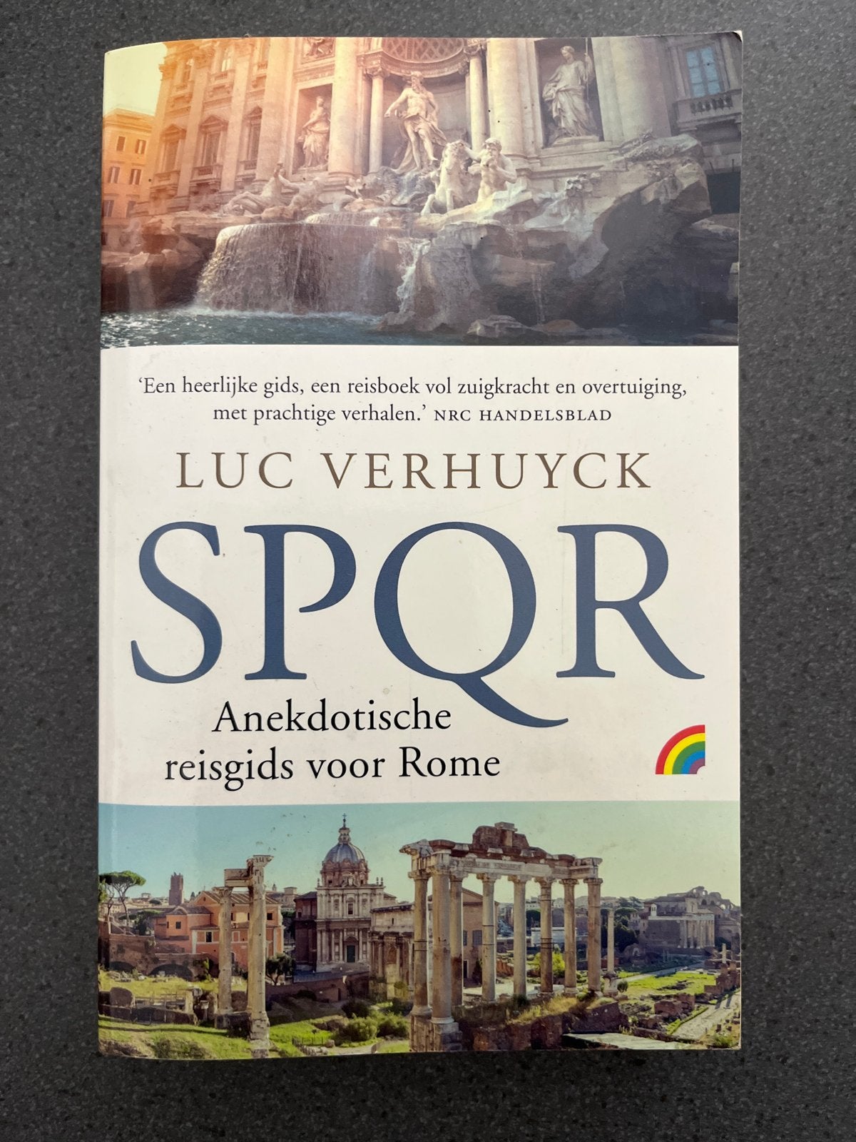 SPQR: Anekdotische reisgids voor Rome - Luc Verhuyck, Boeken, Europa, Ophalen of Verzenden, Reisgids of -boek, Gelezen