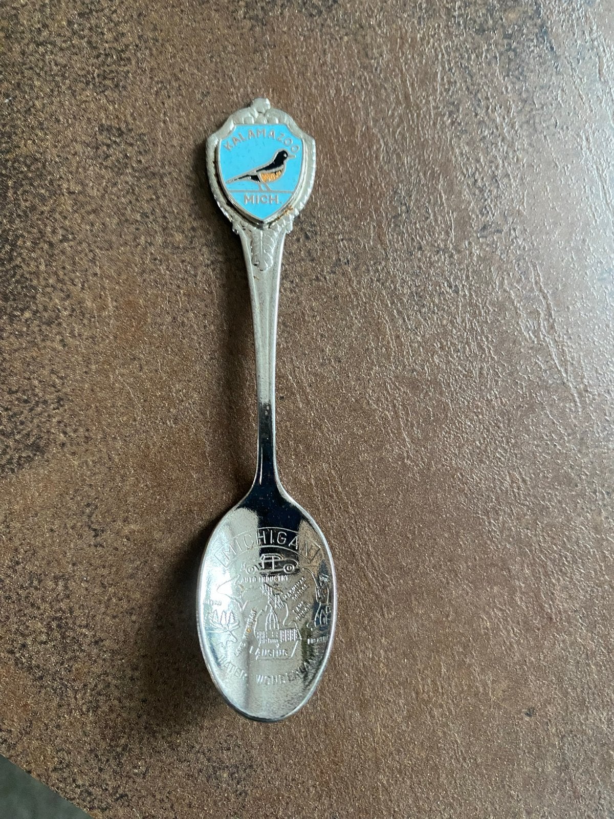 Vintage Kalamazoo Michigan Souvenir Lepel met Vogel, Ophalen of Verzenden