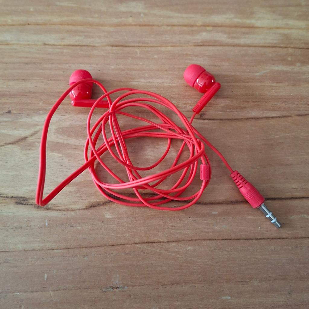 Rode oortjes met 3.5 mm jack aansluiting, Gebruikt, In gehoorgang (in-ear), Overige merken, Ophalen of Verzenden