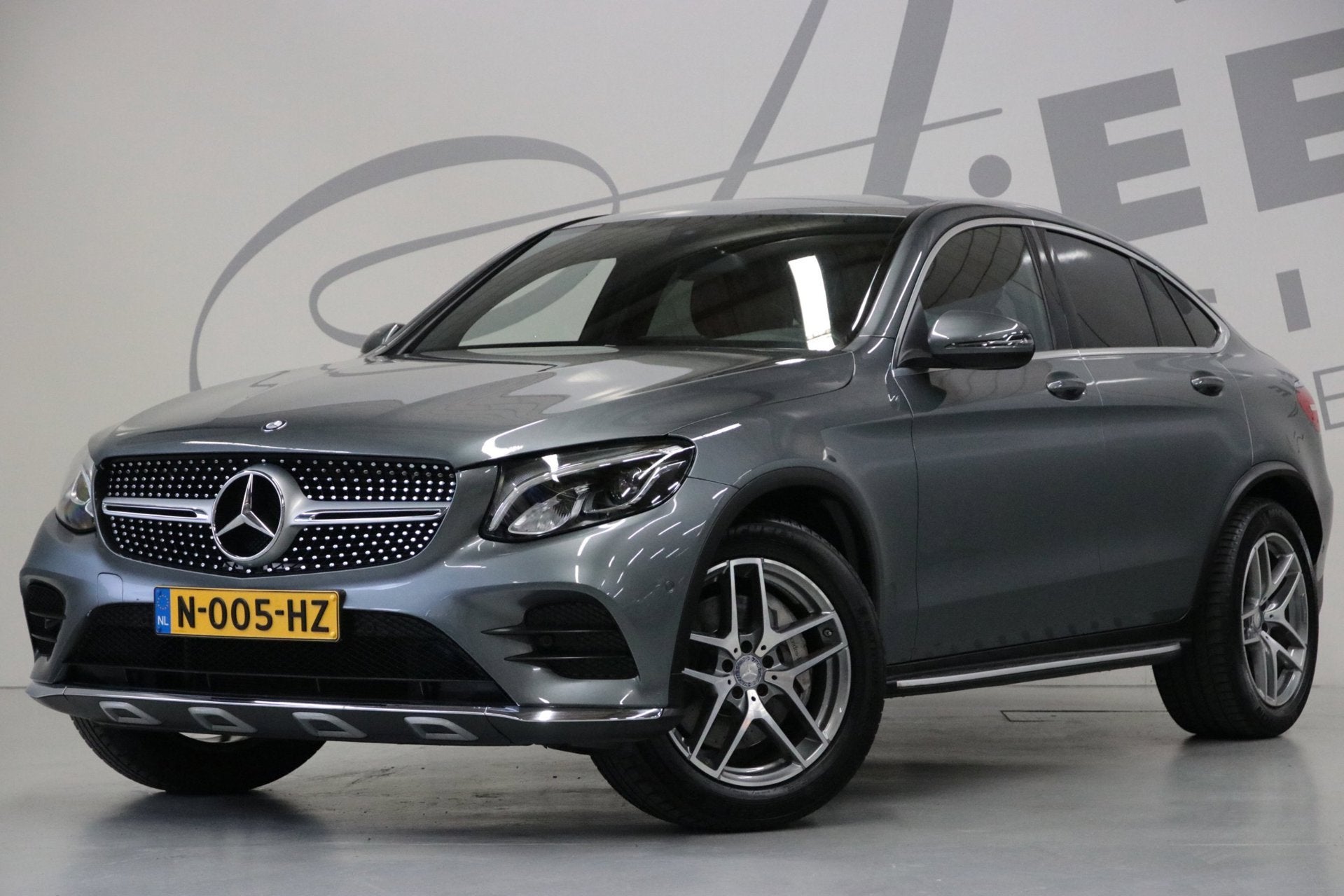 Mercedes-Benz GLC-klasse Coupé 250 4MATIC/ AMG-line/ Trekha, Auto's, Automaat, Gebruikt, 4 cilinders, Automatische klimaatregeling