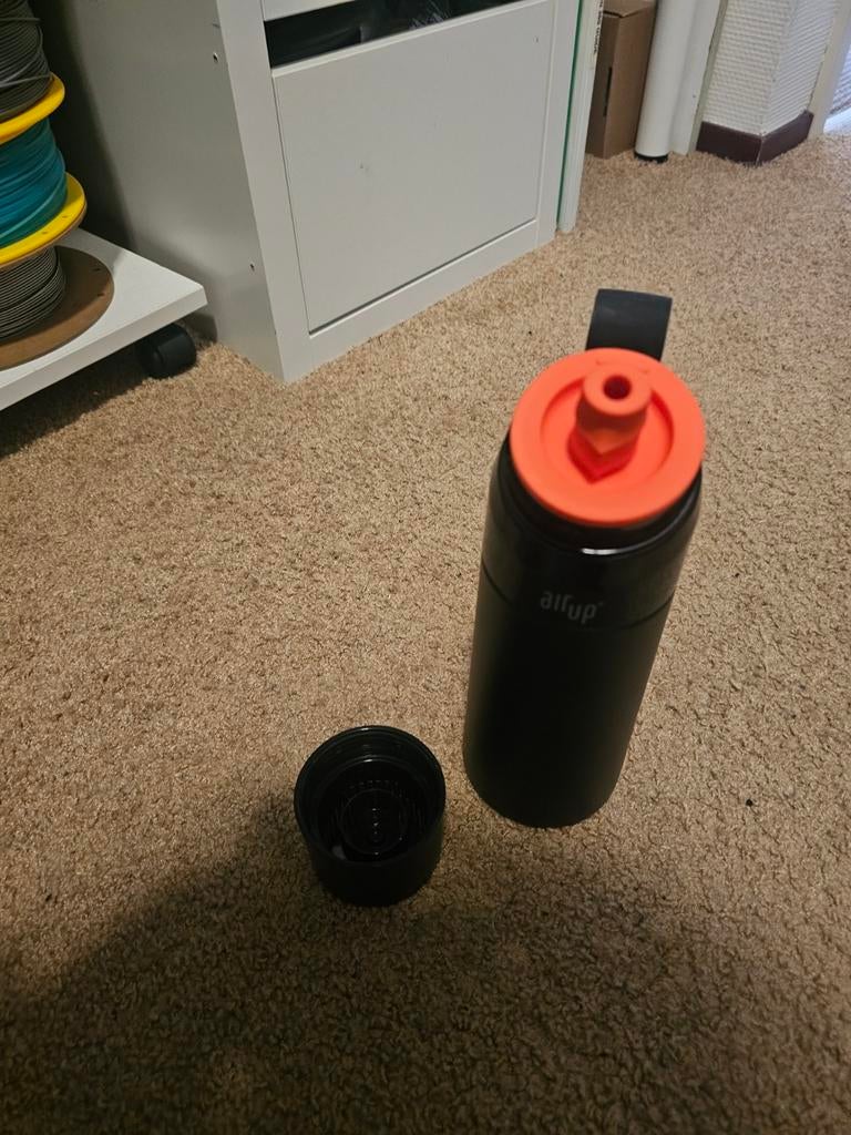 Air Up Steel Edition 480ml met pods en podhouder, Verzenden, Zo goed als nieuw