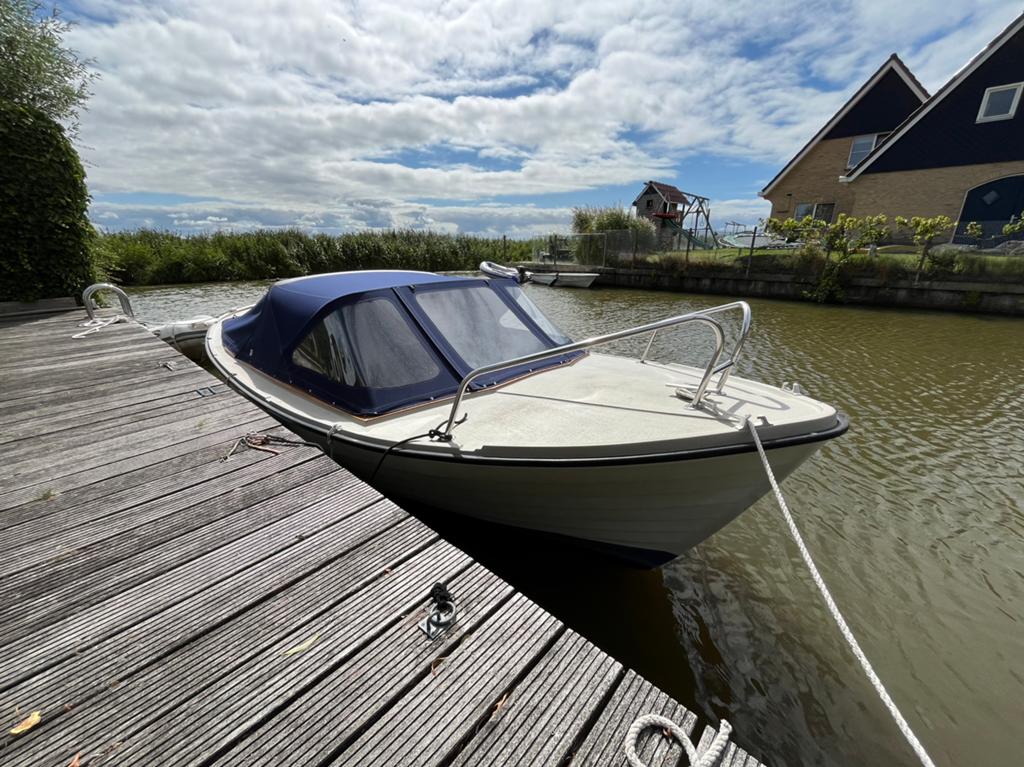Polar 22 Noorse sloep, Volvo diesel, nw kap +kussens, Watersport en Boten, Binnenboordmotor, 18 pk, Diesel, 2 m