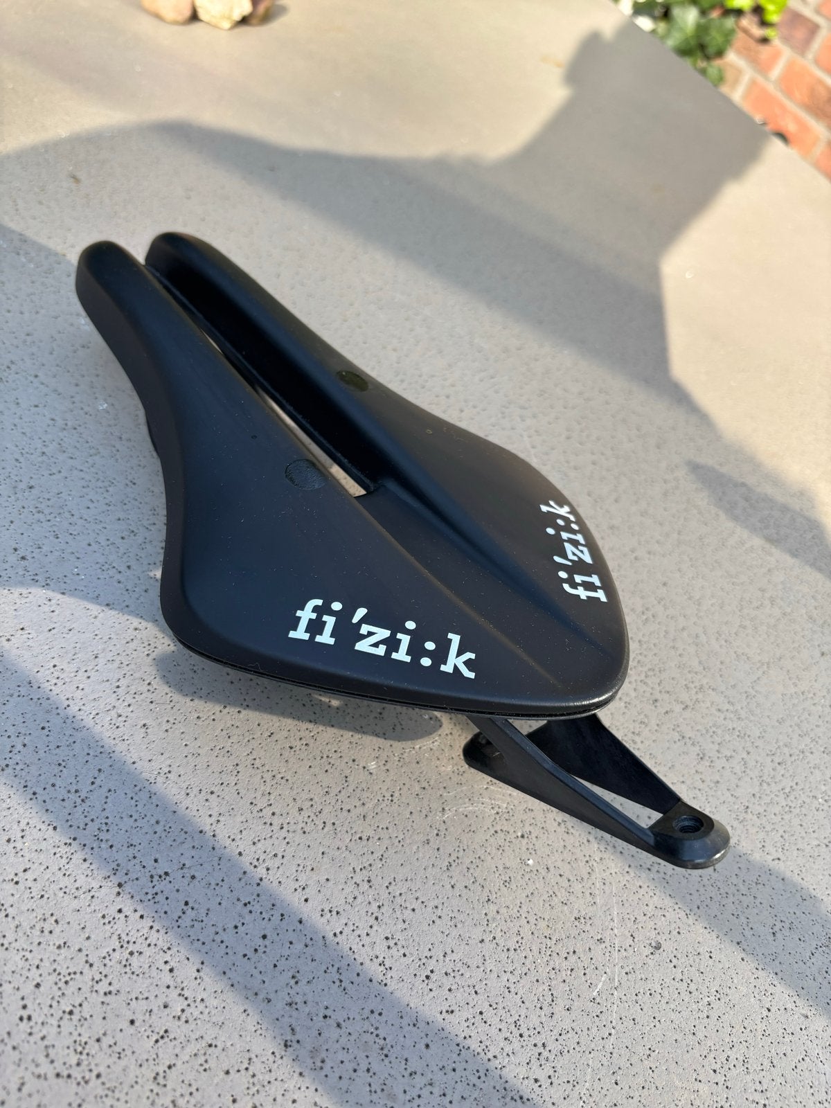 Fizik Aeris Long Distance Zadel - Zo goed als nieuw, Ophalen of Verzenden, Zo goed als nieuw