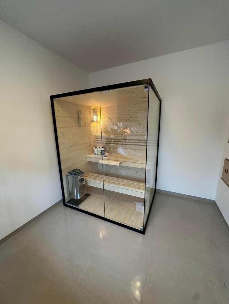 Luxe Finse binnensauna - 2 pers - NIEUW - Stopcontact 230V, Ophalen of Verzenden, Nieuw, Fins of Traditioneel, Complete sauna