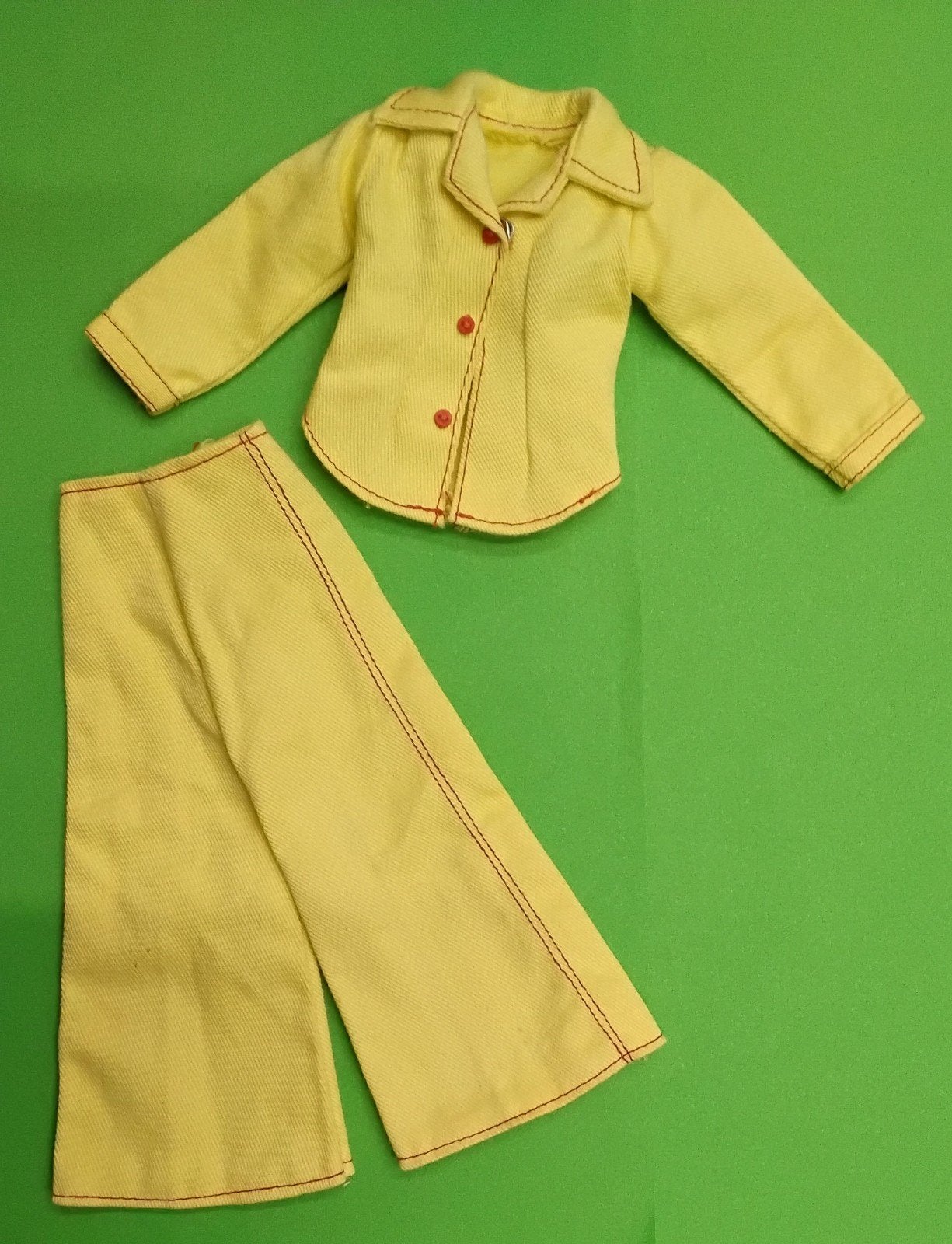 Vintage Barbie"Dusty Doll"Trentsetter Fashions#1976, Verzamelen, Verzenden, Gebruikt, Kleertjes