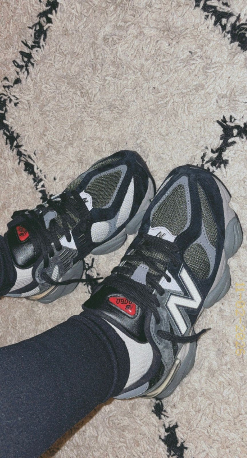 New balance 9060, Kleding | Dames, Schoenen, Ophalen, Zo goed als nieuw, Sneakers of Gympen