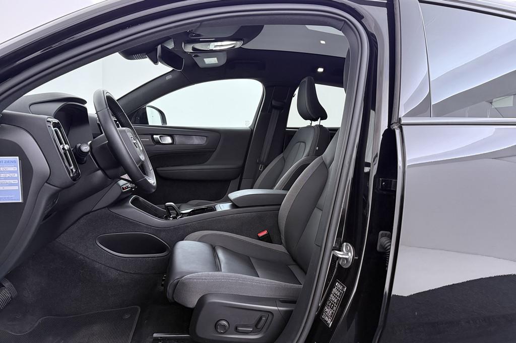 Volvo C40 Single Motor Extended Range Ultimate 82 kWh | Trek, Automaat, Achterwielaandrijving, Gebruikt, Zwart