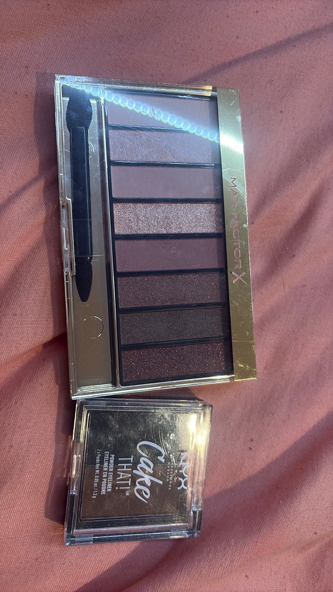NYX + maxfactor eyeshadow ongebruikt, Ophalen of Verzenden, Nieuw, Ogen