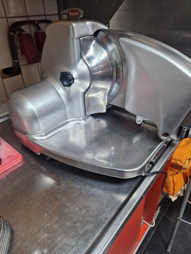 Berkel snijmachine, Ophalen, Gebruikt