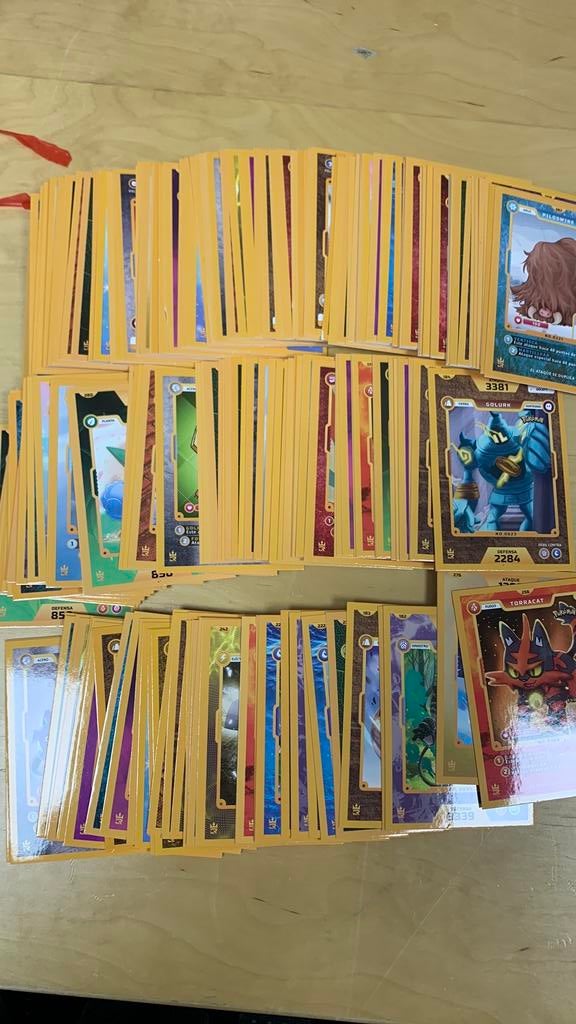 Bulk spaanse pokemon kaarten, Verzenden, Nieuw, Meerdere kaarten