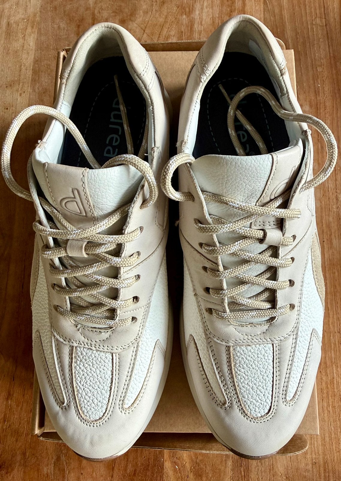 Sneakers, Kleding | Dames, Schoenen, Overige kleuren, Ophalen of Verzenden, Sneakers of Gympen, Zo goed als nieuw