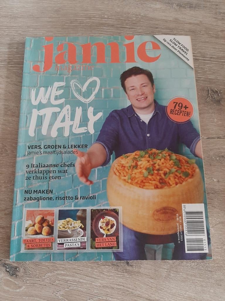 Jamie Magazine - We Love Italy - Kooktijdschrift, Boeken, Italië, Hoofdgerechten, Ophalen of Verzenden, Zo goed als nieuw