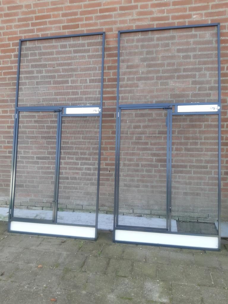 Nieuw antraciet deur element met voederplateau ⁸, Ophalen, Nieuw, Aluminium, Volière