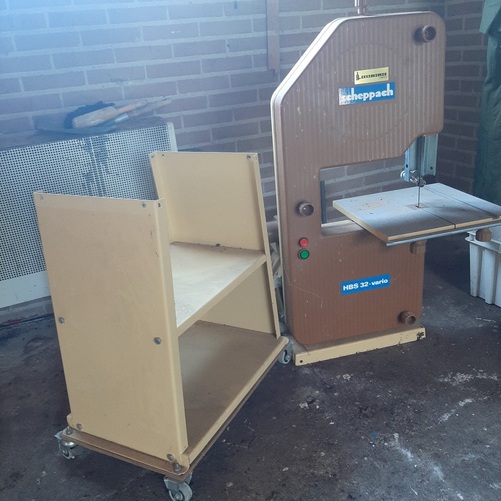 Scheppach HBS 32 Vario lintzaag - Krachtige houtbewerking, Ophalen, Gebruikt, 70 mm of meer, 600 tot 1200 watt