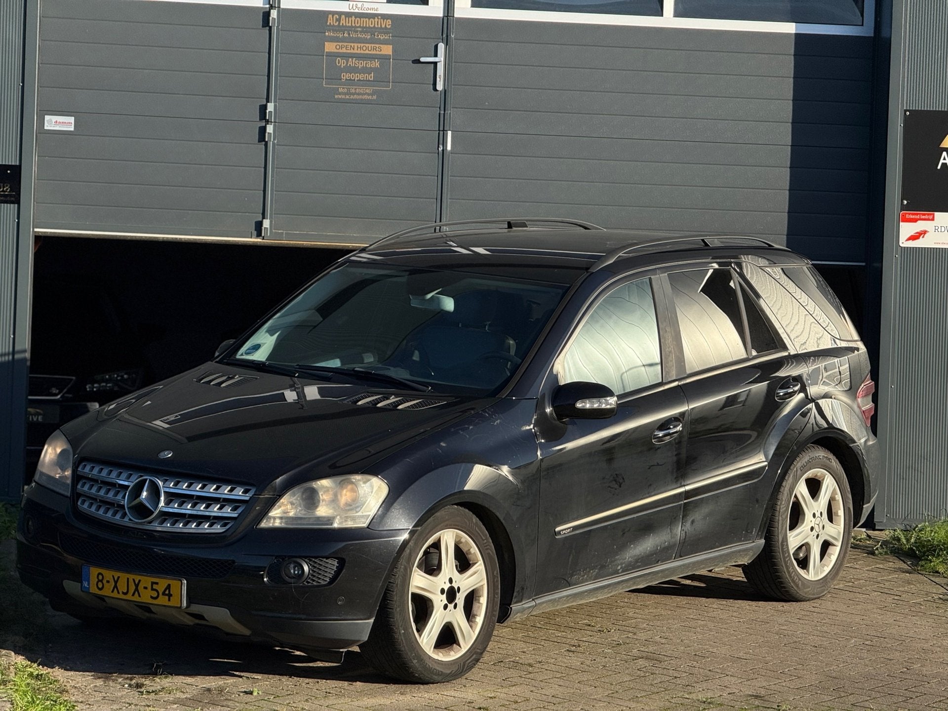 Mercedes-Benz M-klasse 320 CDI 4MATIC Youngtimer, Auto's, Automaat, Gebruikt, 255 €/maand, 10 km/l