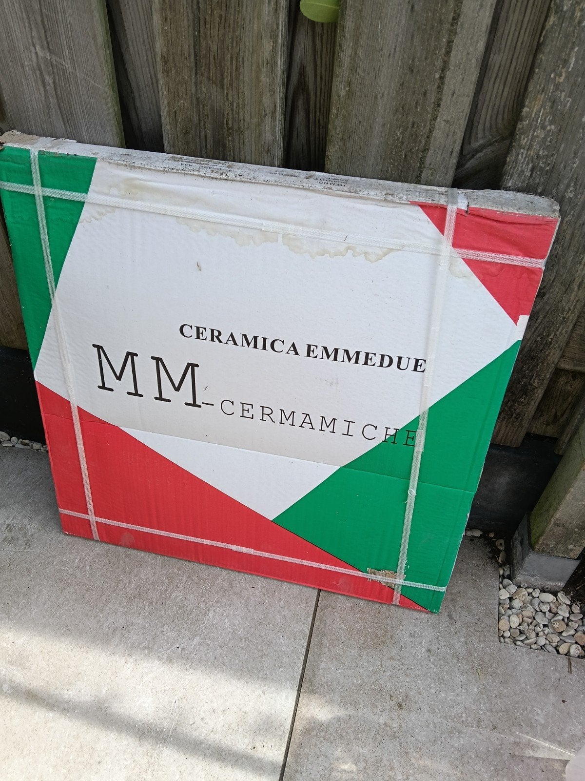 Gratis 60 bij 60 cm keramische vloertegels ( 1 doos ), Doe-het-zelf en Verbouw, Isolatie en Afdichting, Ophalen of Verzenden, Nieuw