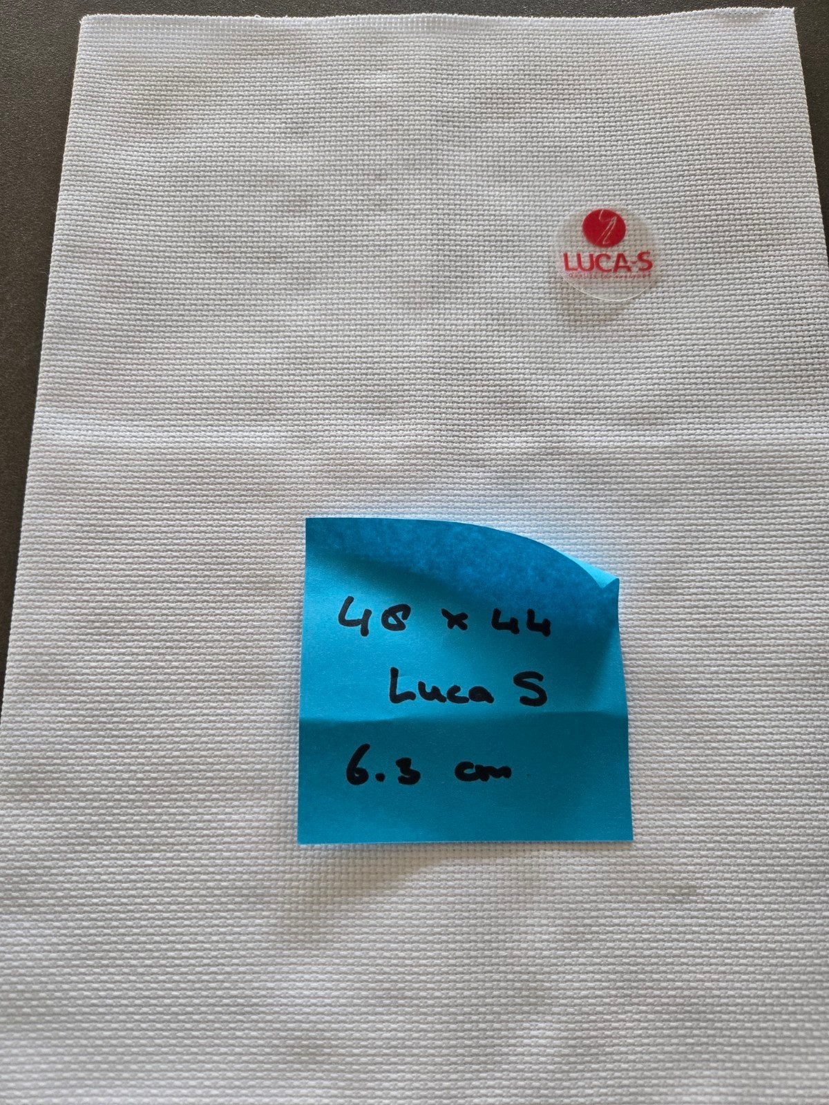 Borduurstof uit Luca S pakket, Ophalen of Verzenden, Borduurpakket