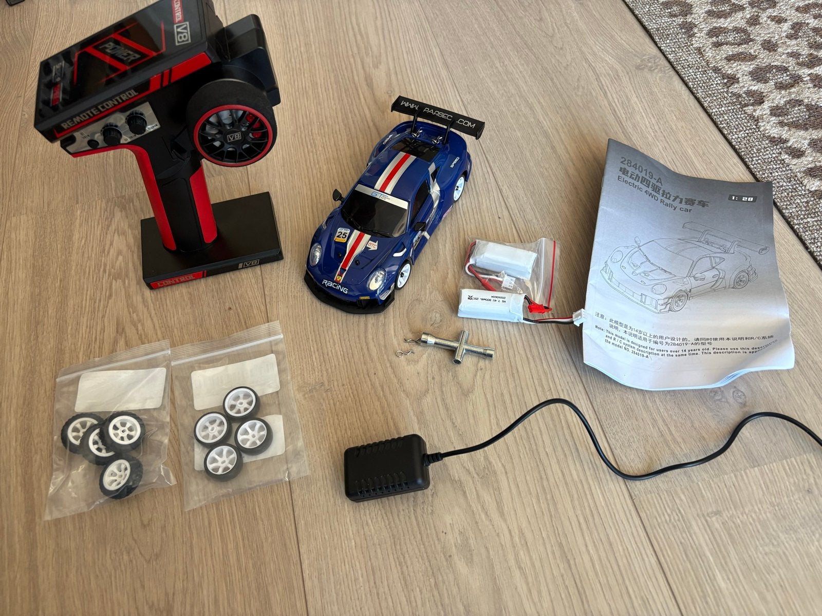 WLtoys 1:28 drift/rally auto, Elektro, Ophalen of Verzenden, Zo goed als nieuw, Auto onroad