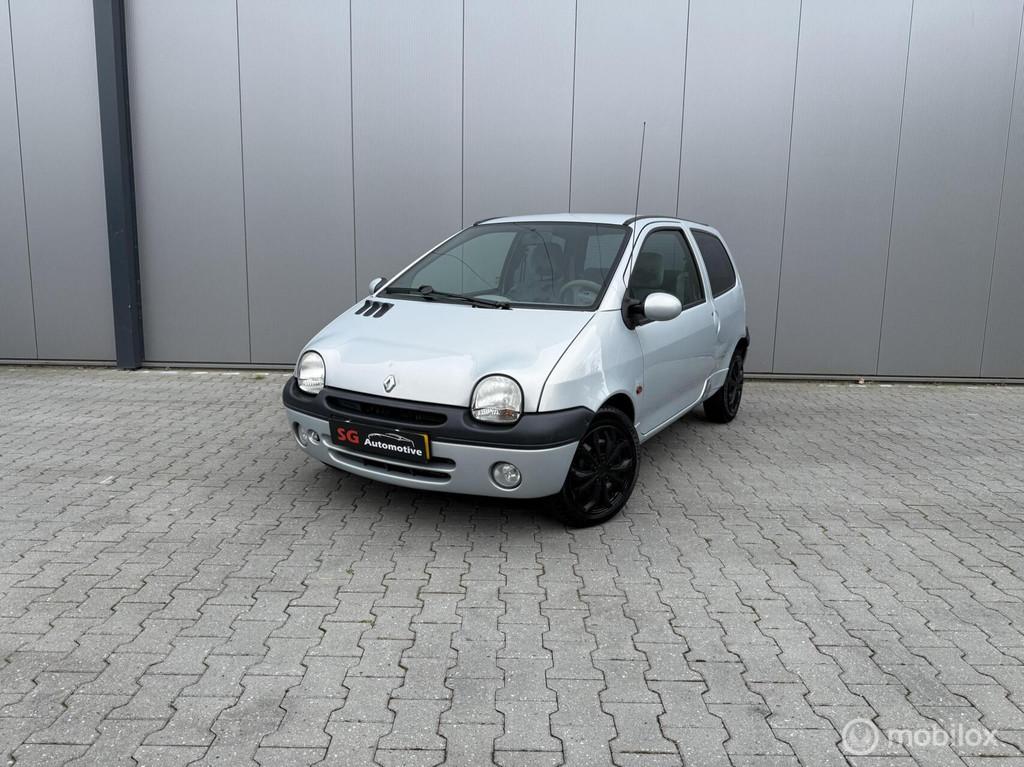 Renault Twingo 1.2 Hélios nieuwe apk, Auto's, Voorwielaandrijving, 4 cilinders, Origineel Nederlands, Bedrijf