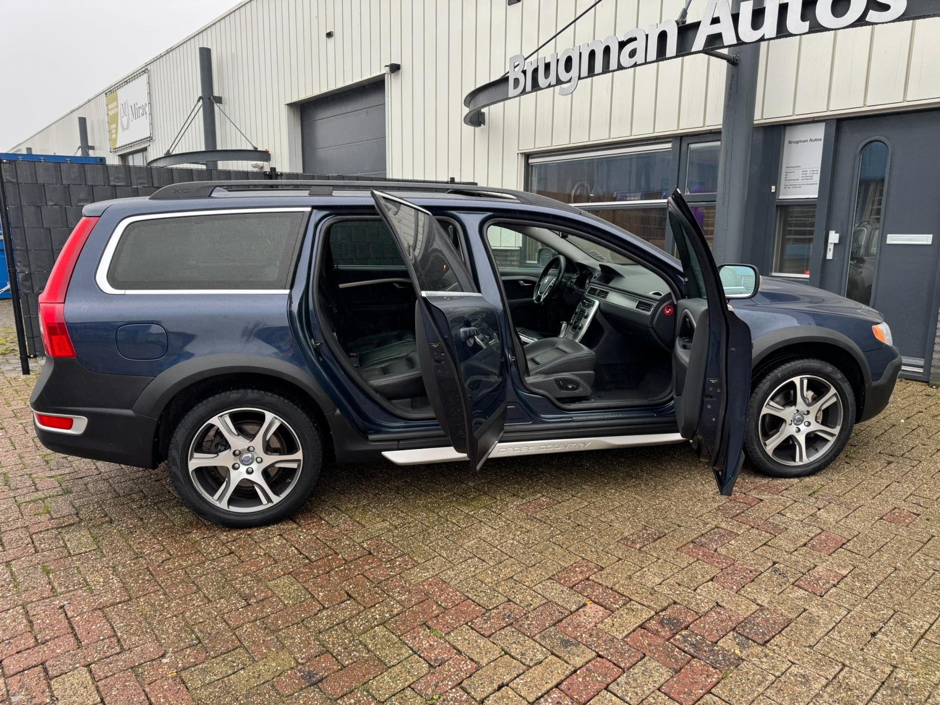 Volvo XC70 3.0 T6 Summum, Euro 5, Gebruikt, Blauw, XC70