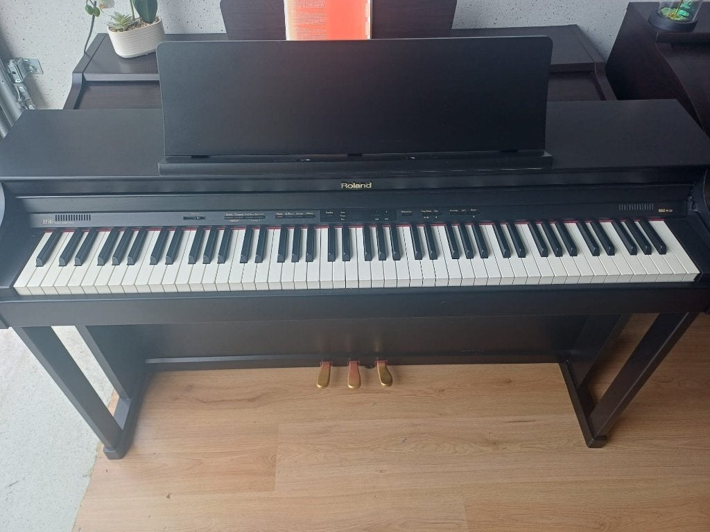 Roland Digitale piano HP-305- Bezorging., Gebruikt, ., Zwart, Digitaal
