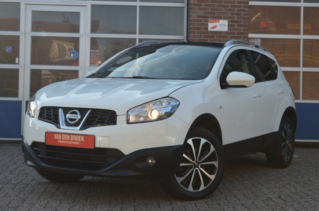 Nissan QASHQAI 2.0 Connect Edition | NAVI - CAMERA, Auto's, 13 km/l, Euro 5, Stof, Gebruikt