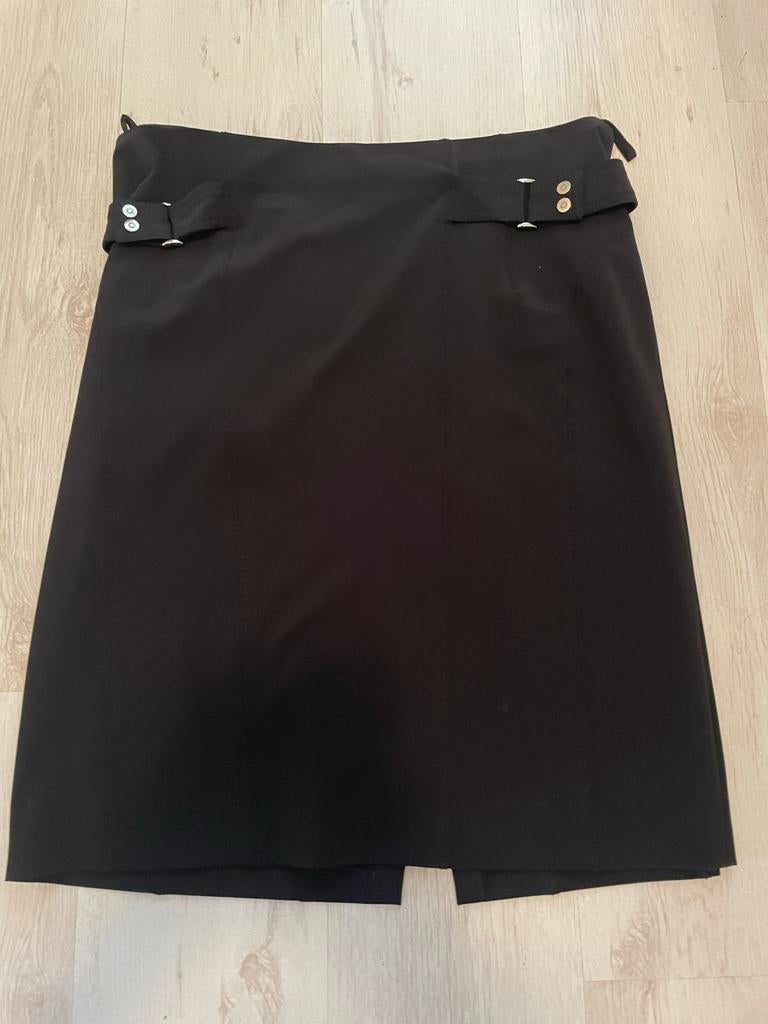 Zwarte rok Apanage maat 46, Zwart, Maat 46/48 (XL) of groter, Ophalen of Verzenden, Knielengte