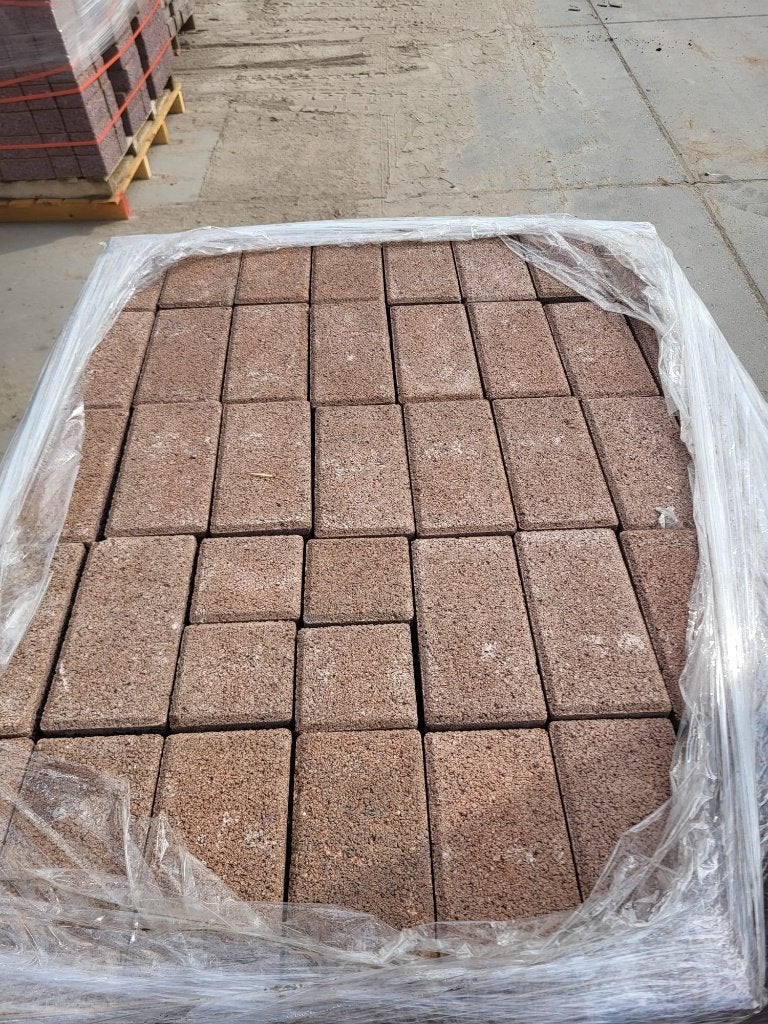 191m2 Restpartij betonklinkers rood bruin bkk grove deklaag, Tuin en Terras, Tegels en Klinkers, Ophalen, Klinkers, Nieuw, 10 m² of meer