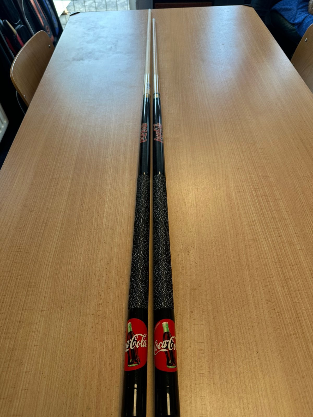 Coca cola biljart /pool keu, Ophalen, Kalshoven 12-B Breda, Keu of Ballen, Stoffelen
