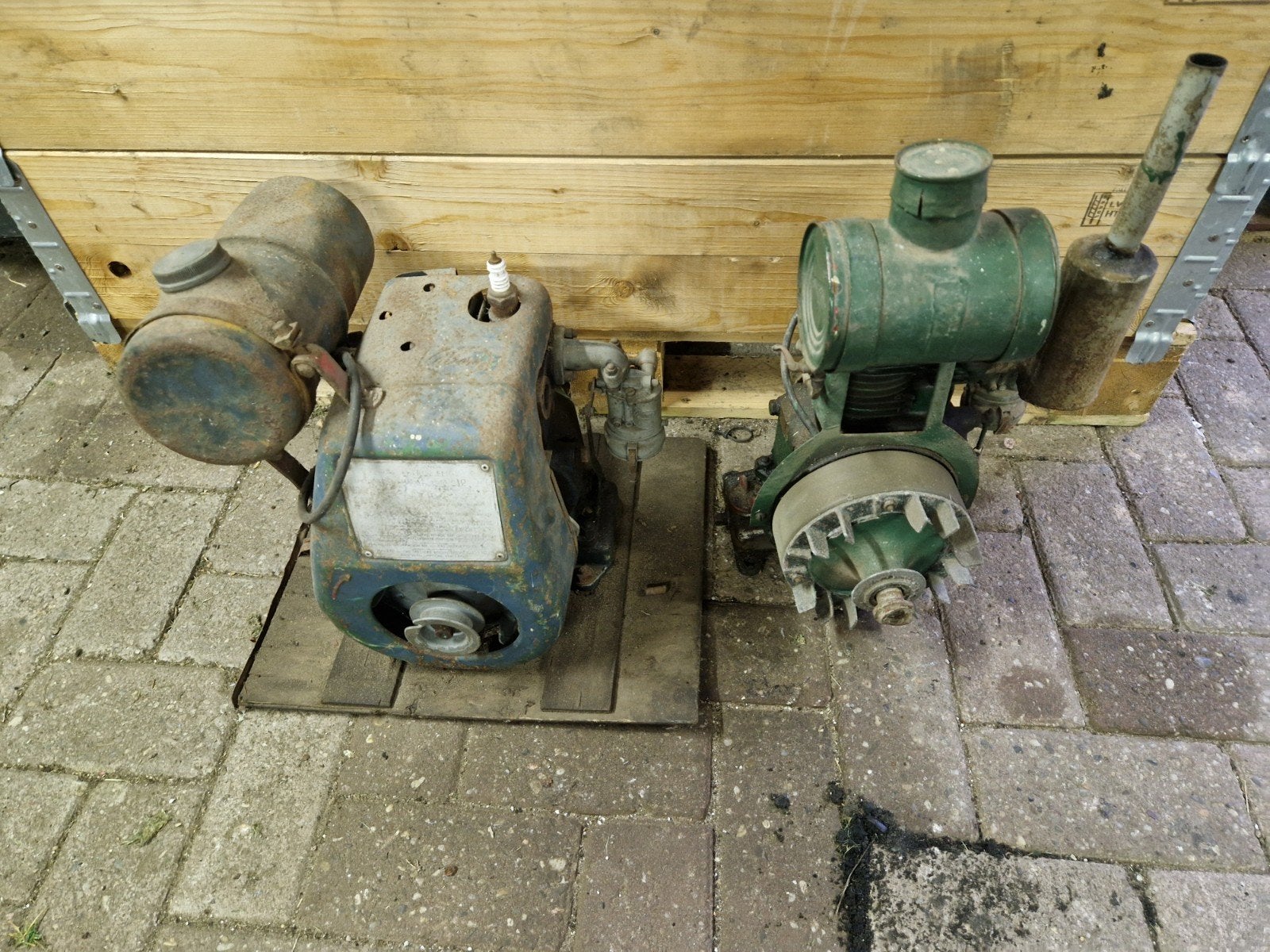 2 oude Villiers motoren, Ophalen, Gebruikt, Elektromotor, Minder dan 1400 rpm