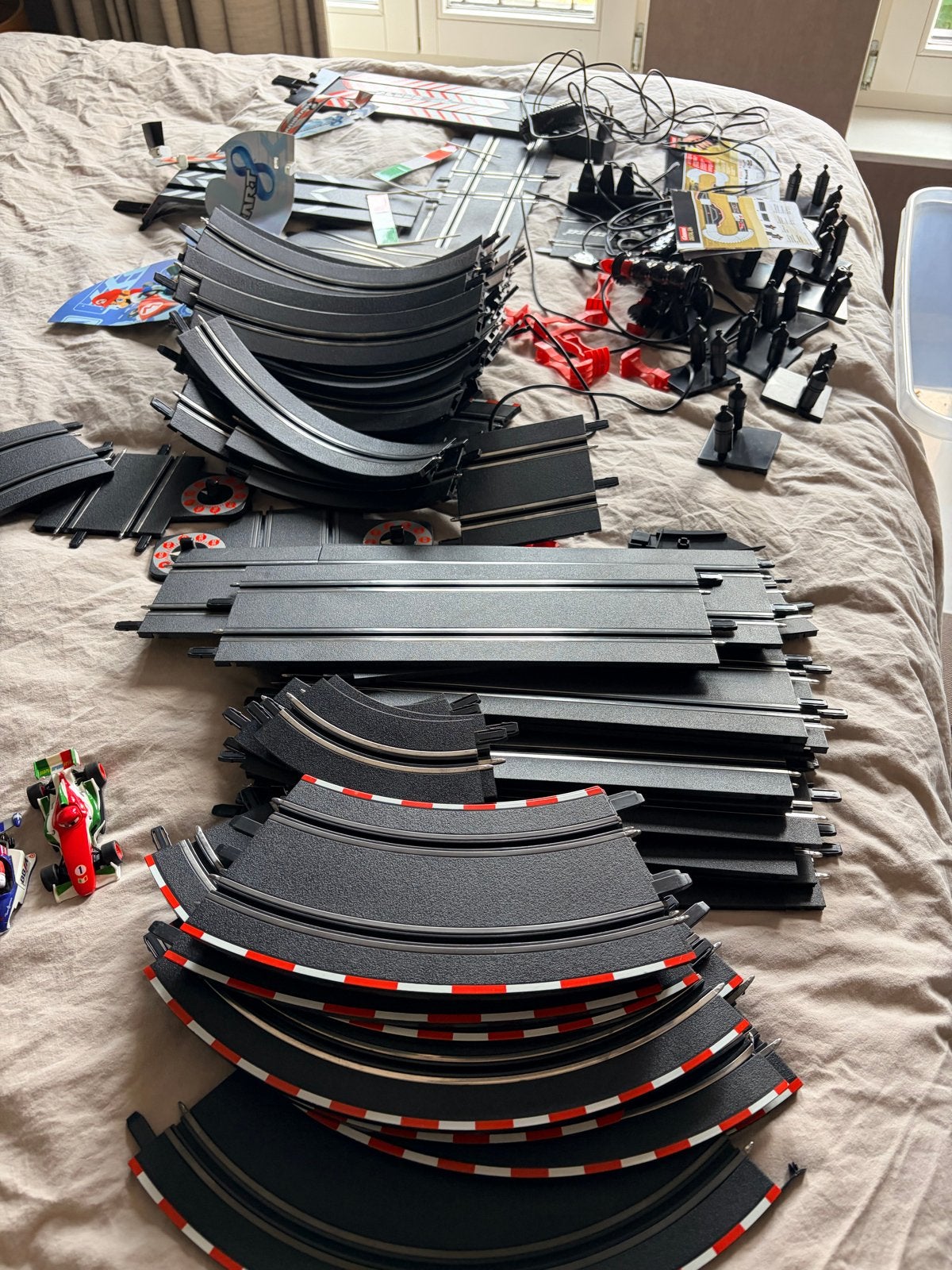 Carrera Racebaan: Mario Kart & Formule 1 (2 complete sets), Kinderen en Baby's, Carrera, Ophalen of Verzenden, Elektrisch, Racebaan