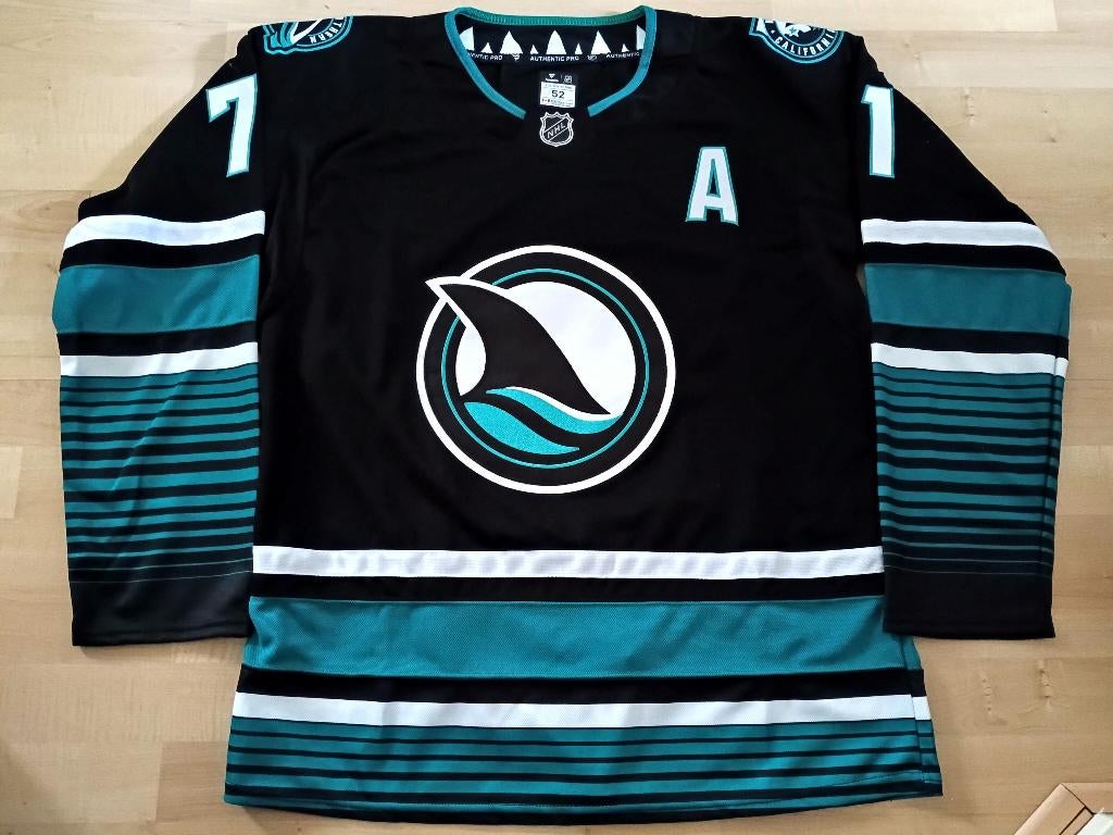 San Jose Sharks Jersey Celebrini maat: M, Sport en Fitness, IJshockey, Verzenden, Nieuw, Kleding