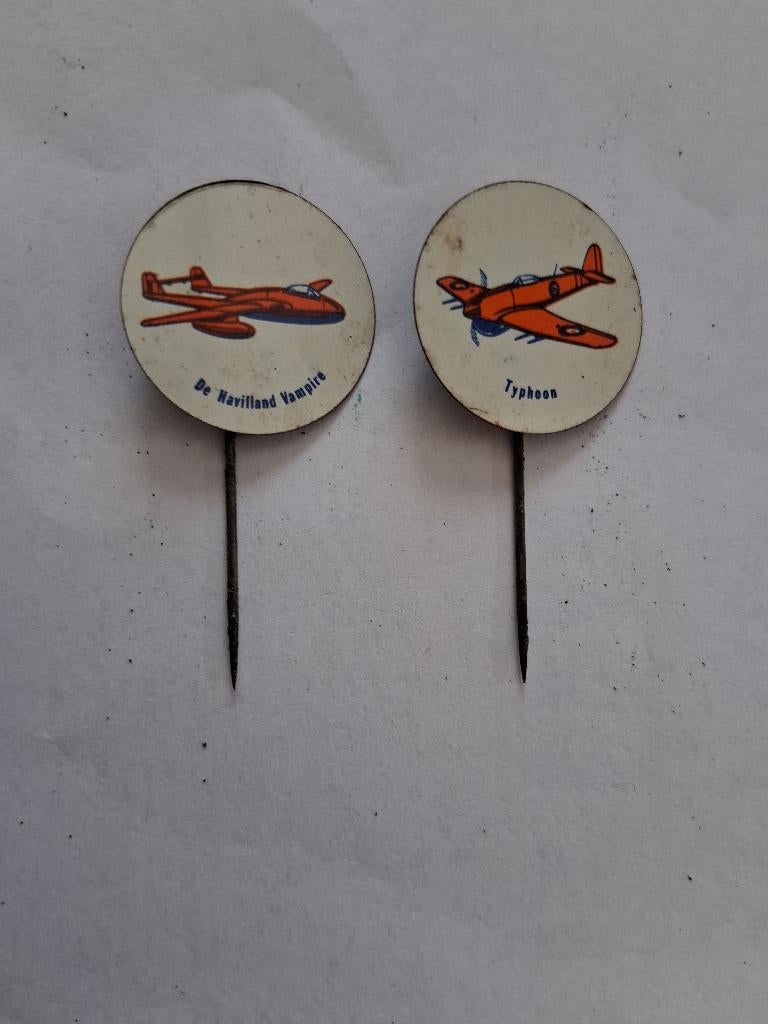 vintage speldjes historische vliegtuigen *eureka*, Ophalen of Verzenden, Gebruikt, Transport, Speldje of Pin