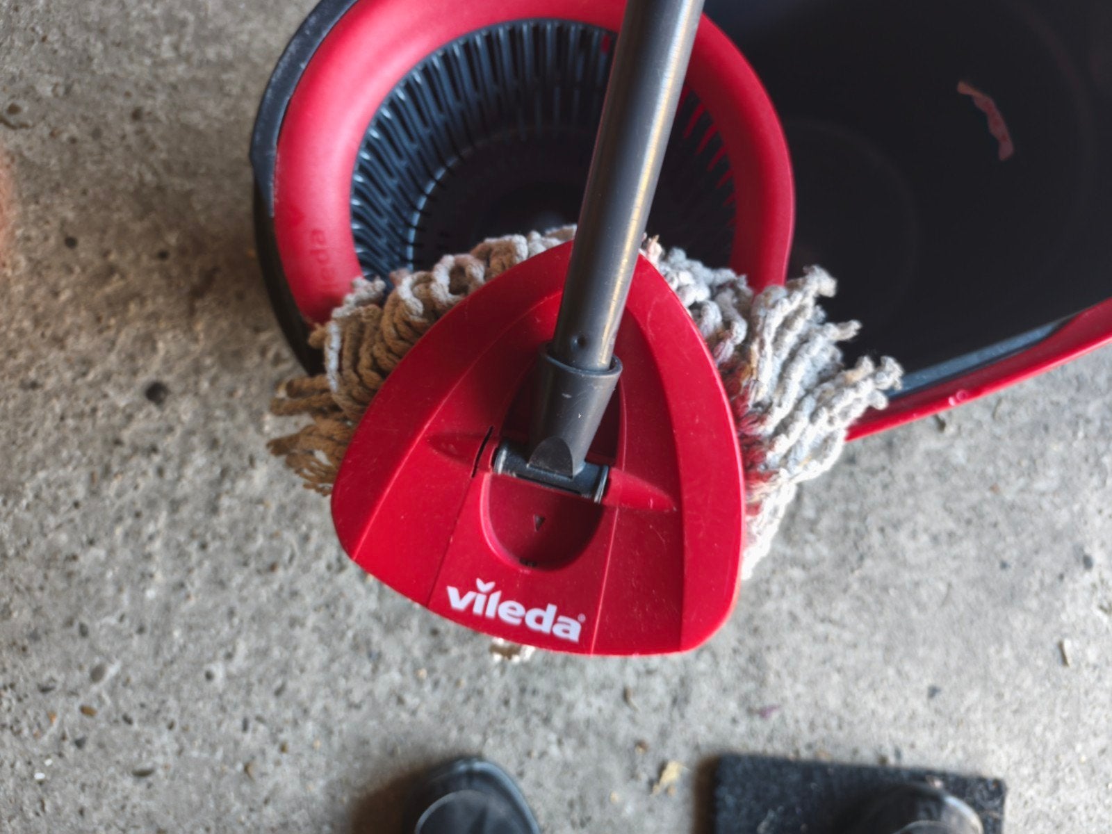 vileda mop systeem, Ophalen, Mop of Dweil