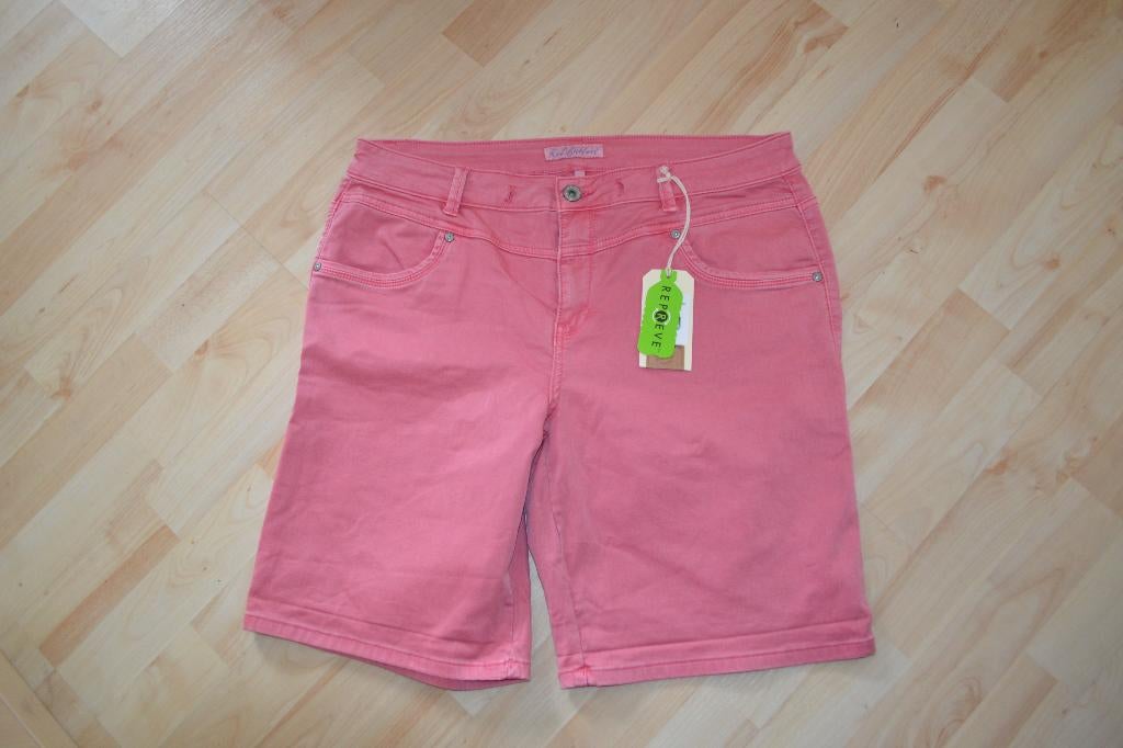 Red Button relax short maat 44 nieuw, Kort, Maat 42/44 (L), Nieuw, Ophalen of Verzenden