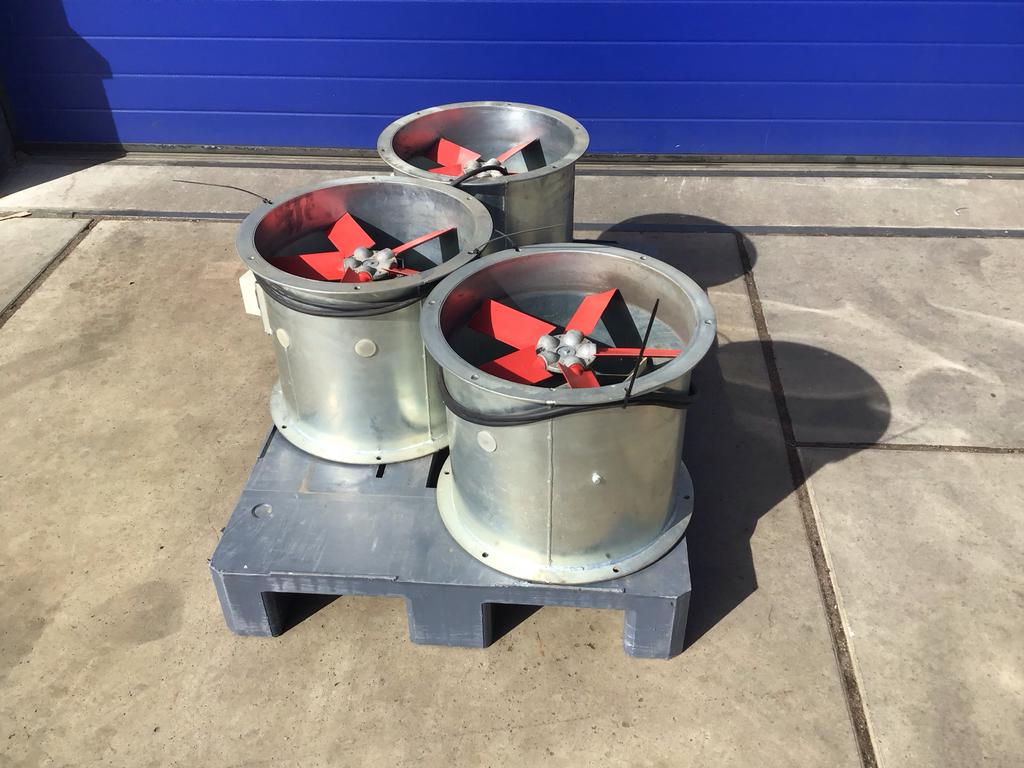 Ventilatoren 3750mm x 4650mm - Los of Samen Te Koop, Ophalen, Gebruikt