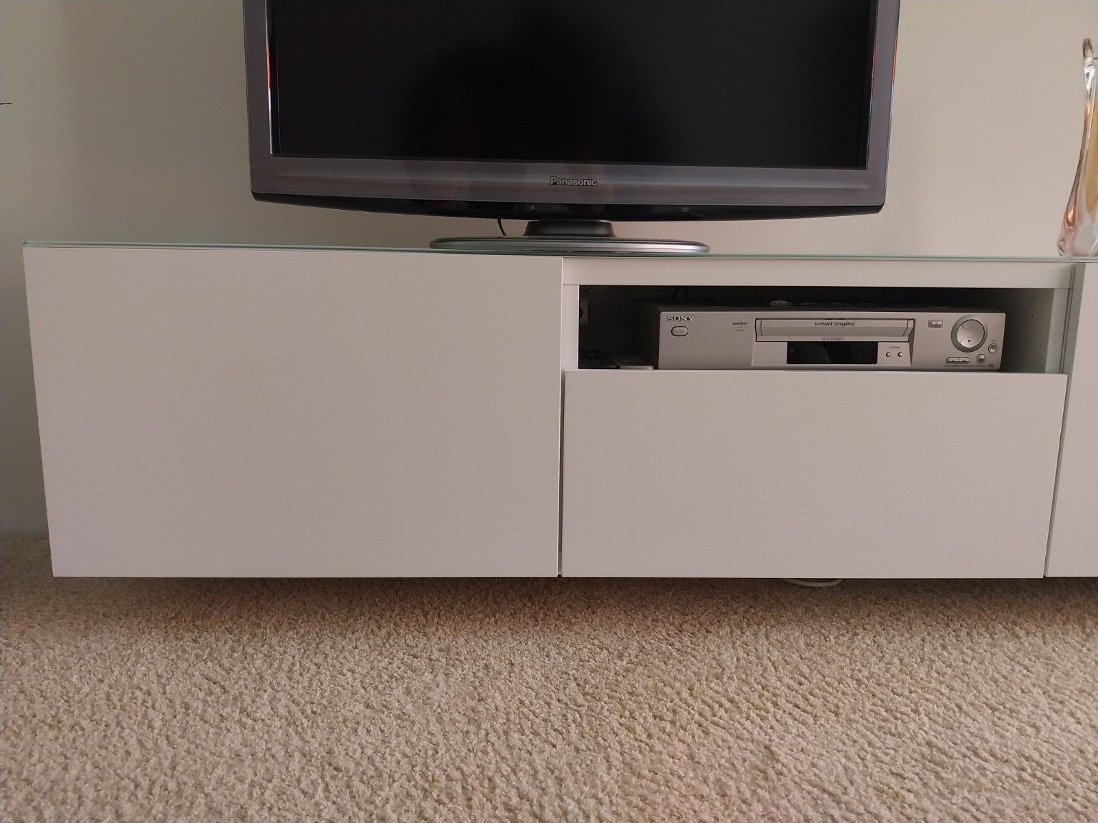 Wit Besta ikea kast, Kunststof, Gebruikt, 150 tot 200 cm, Ophalen of Verzenden