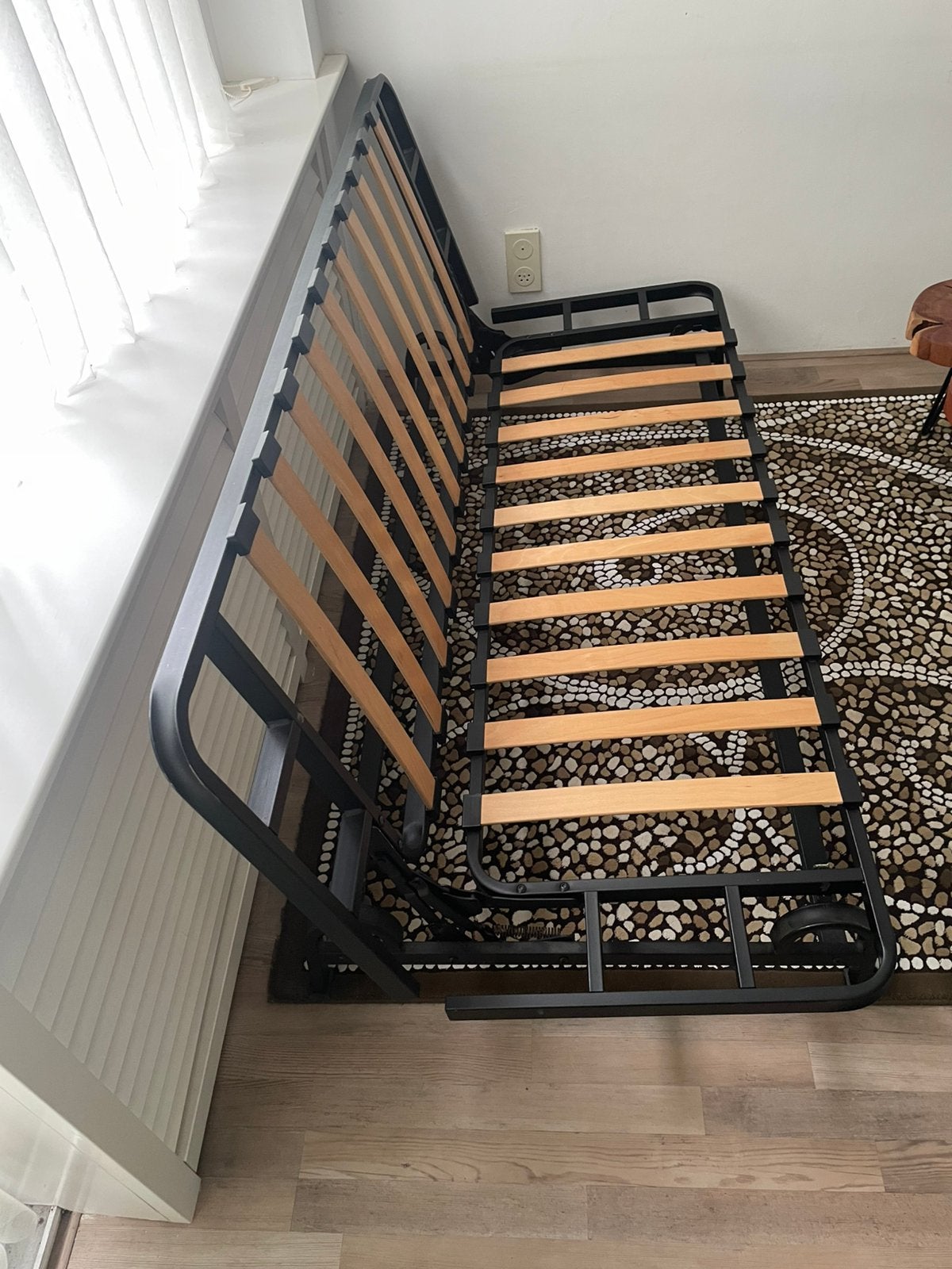 Slaapbank met matras, Ophalen, Zo goed als nieuw, Tweepersoons