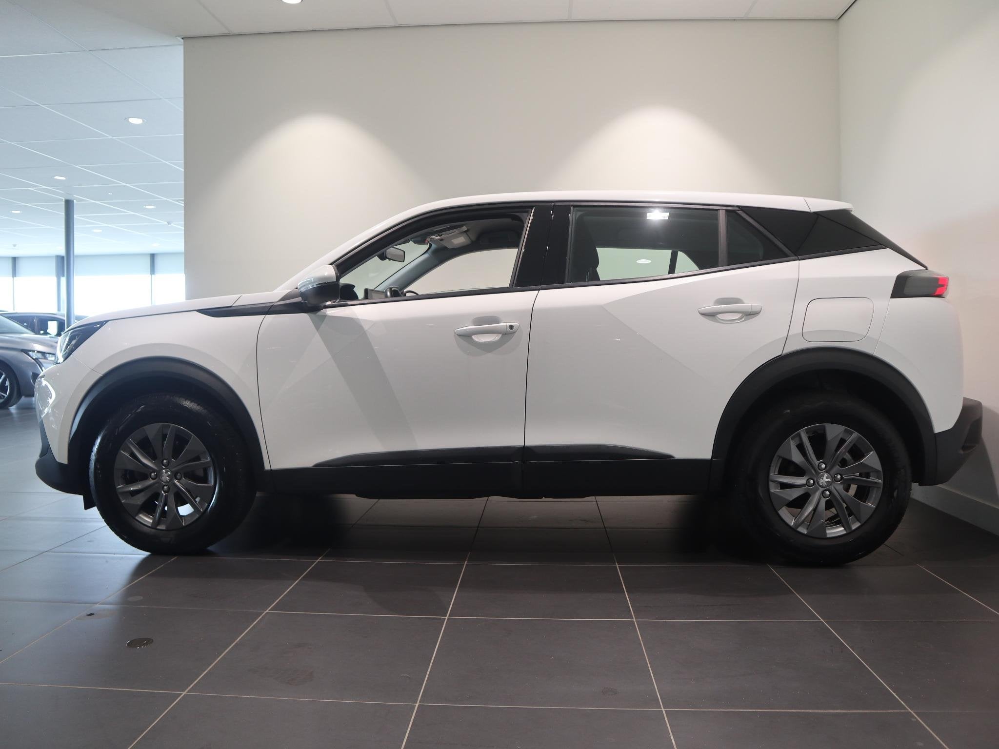 Peugeot 2008 Active | Navigatie | Apple Carplay/Android Auto, Auto's, 12 maanden, Stof, Gebruikt, Euro 6