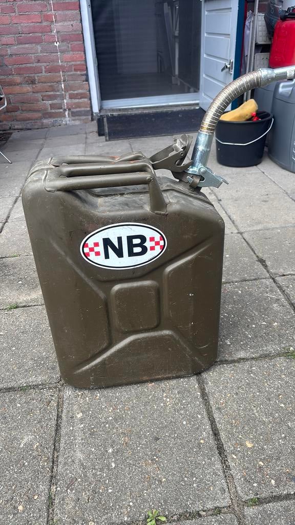 Leger jerrycan 20 liter, Ophalen, Gebruikt