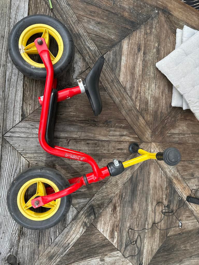 Puky loopfiets rood/geel - Ideaal voor de kleintjes!, Ophalen of Verzenden, Gebruikt, Loopfiets