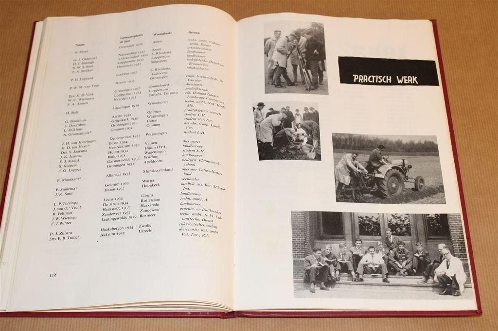 Gedenkboek Rijks Hogere Landbouwschool [1912-1962], Ophalen of Verzenden, Gelezen