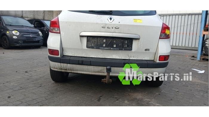 Achterbumper van een Renault Clio, Auto-onderdelen, Gebruikt, -, Renault, -