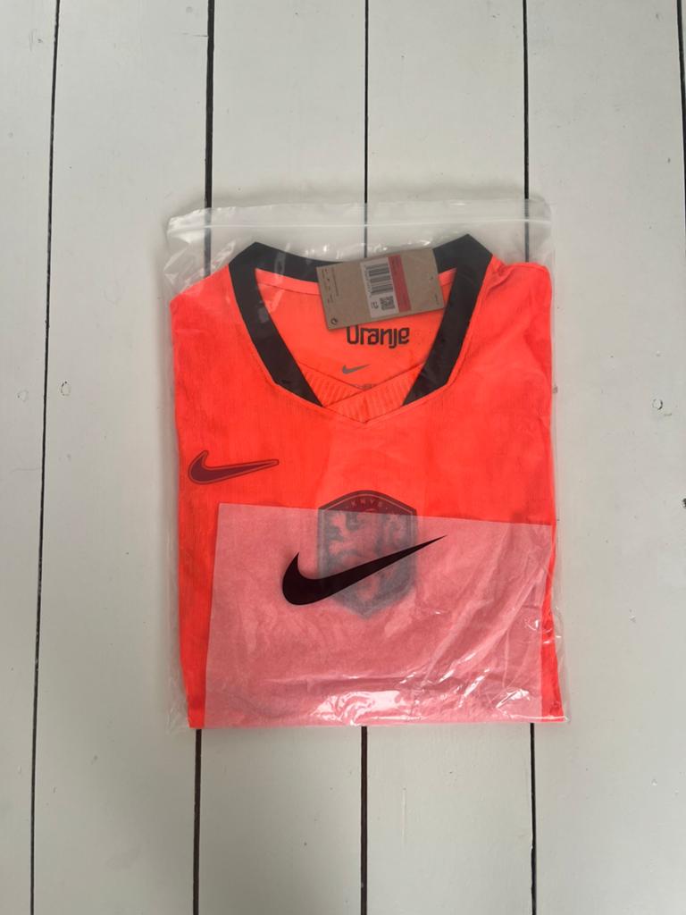 Nederlands elftal voetbal thuis shirt WK 2026 maat L, Kleding | Dames, Sportkleding, Ophalen of Verzenden, Zo goed als nieuw