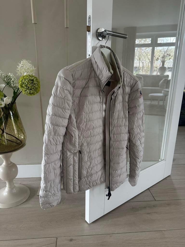 Parajumpers dames jas, kort model, beige, maat M, Kleding | Dames, Jassen | Zomer, Ophalen, Zo goed als nieuw, Maat 38/40 (M)
