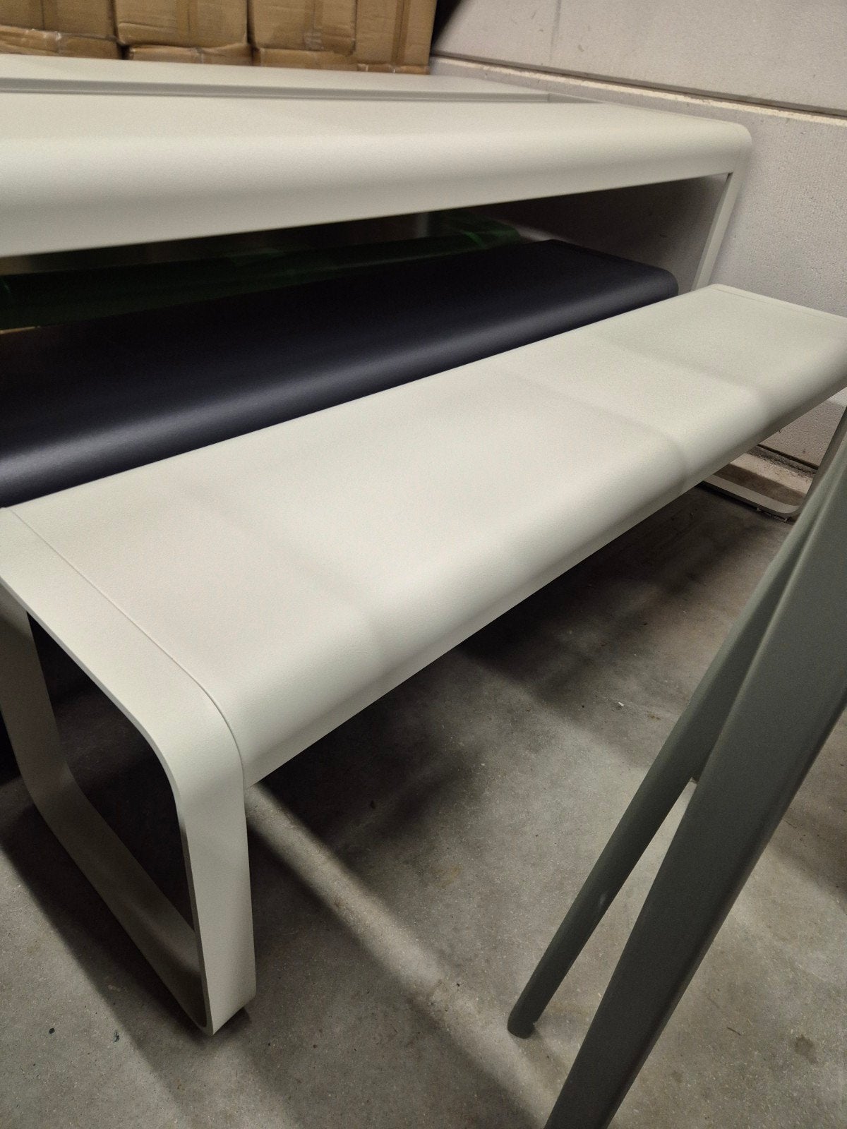 nieuwe fermob bellevie tuinbank 160 cm breed diverse kleuren, Ophalen, Nieuw, Aluminium
