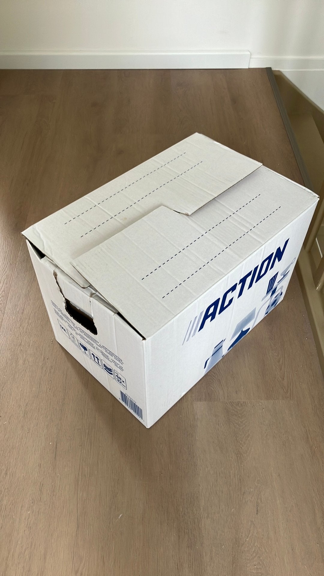 Verhuisdoos action gebruikt, Ophalen, Doos, Zo goed als nieuw, Minder dan 40 cm
