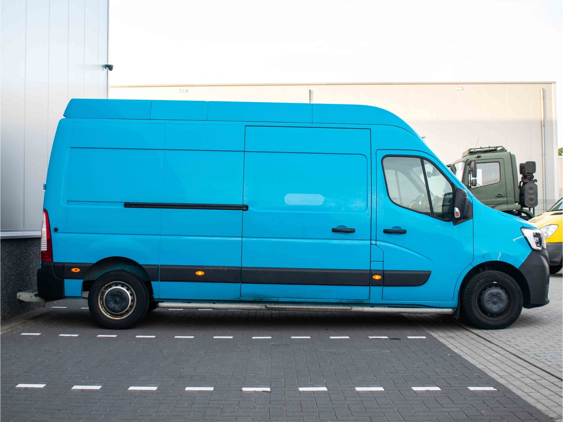 Renault Master T35 2.3 dCi 180 L3H3 Automaat | Cruise | Came, Auto's, Gebruikt, 4 cilinders, 2051 kg, 10 km/l
