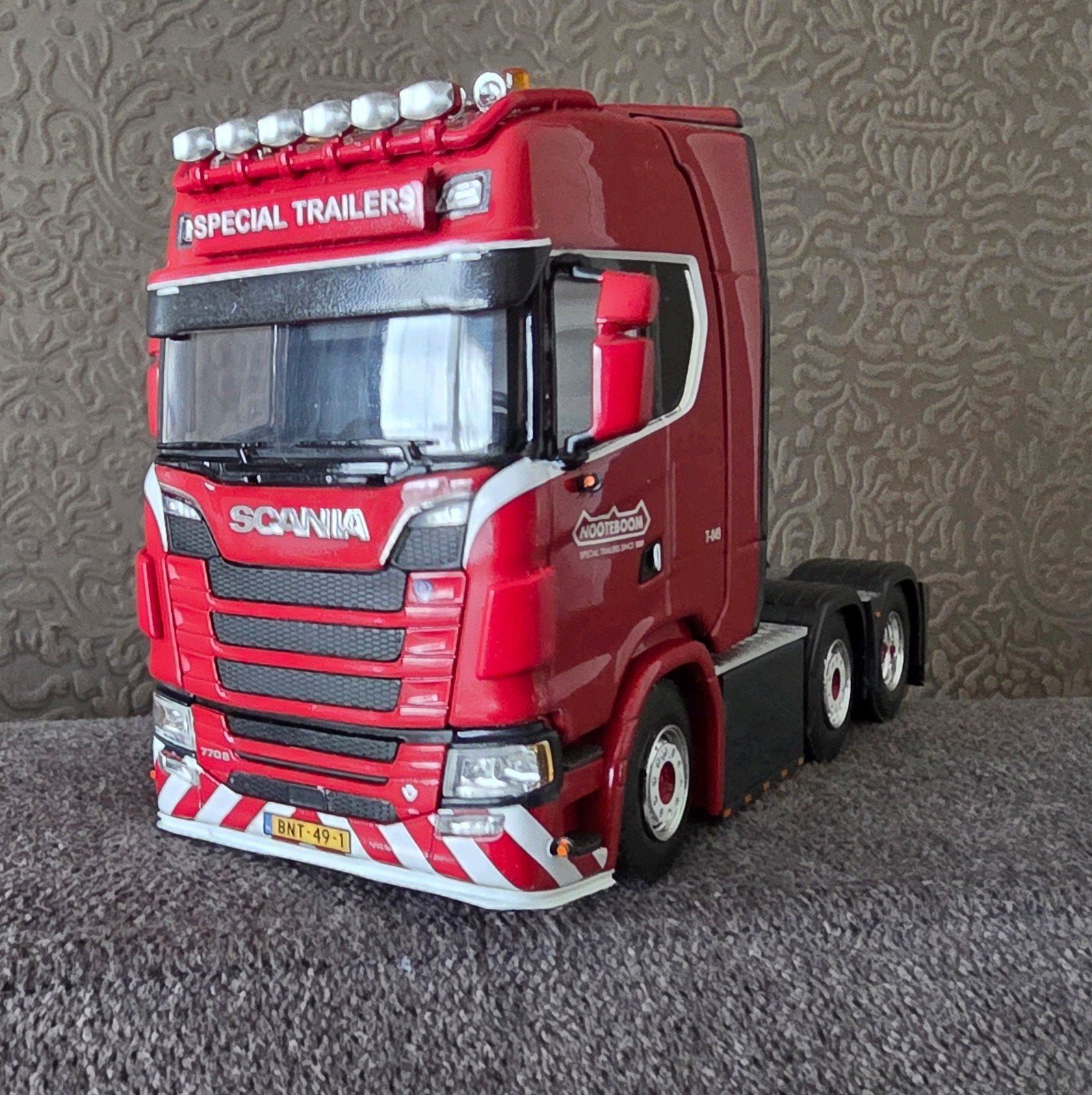 WSI Scania S770 Nooteboom Special Trailer Trekker, Ophalen of Verzenden, Zo goed als nieuw, Overige merken