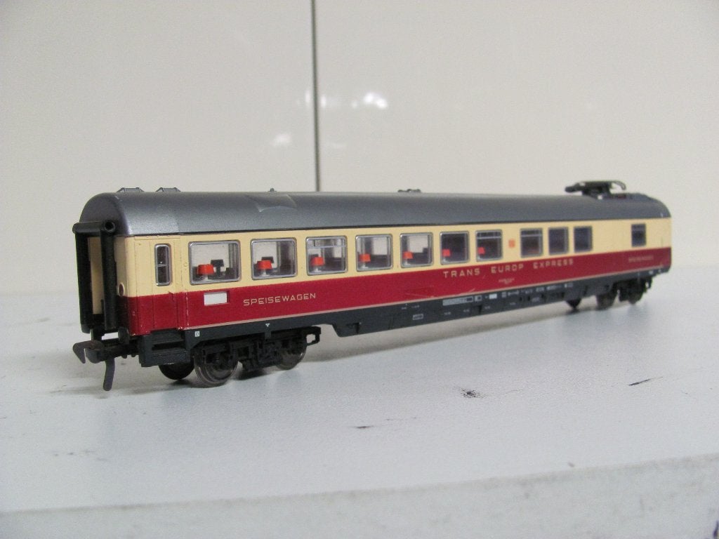 FLEISCHMANN speisewagon 27cm lang trans europ express, Wagon, Ophalen of Verzenden, Zo goed als nieuw, Fleischmann